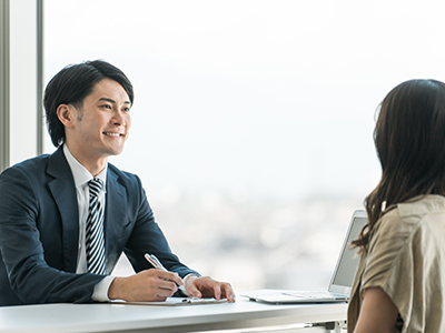 特典① 5万円相当：実績豊富なコンサルタントによる反響改善個別相談会（限定枠）